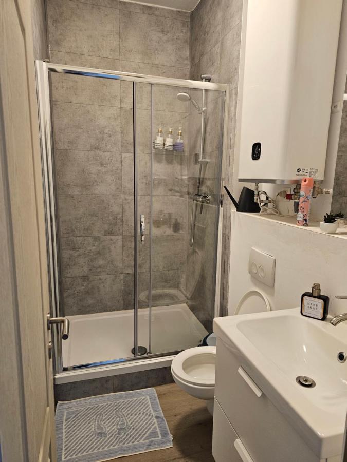 בריסל Appartement Diamant מראה חיצוני תמונה